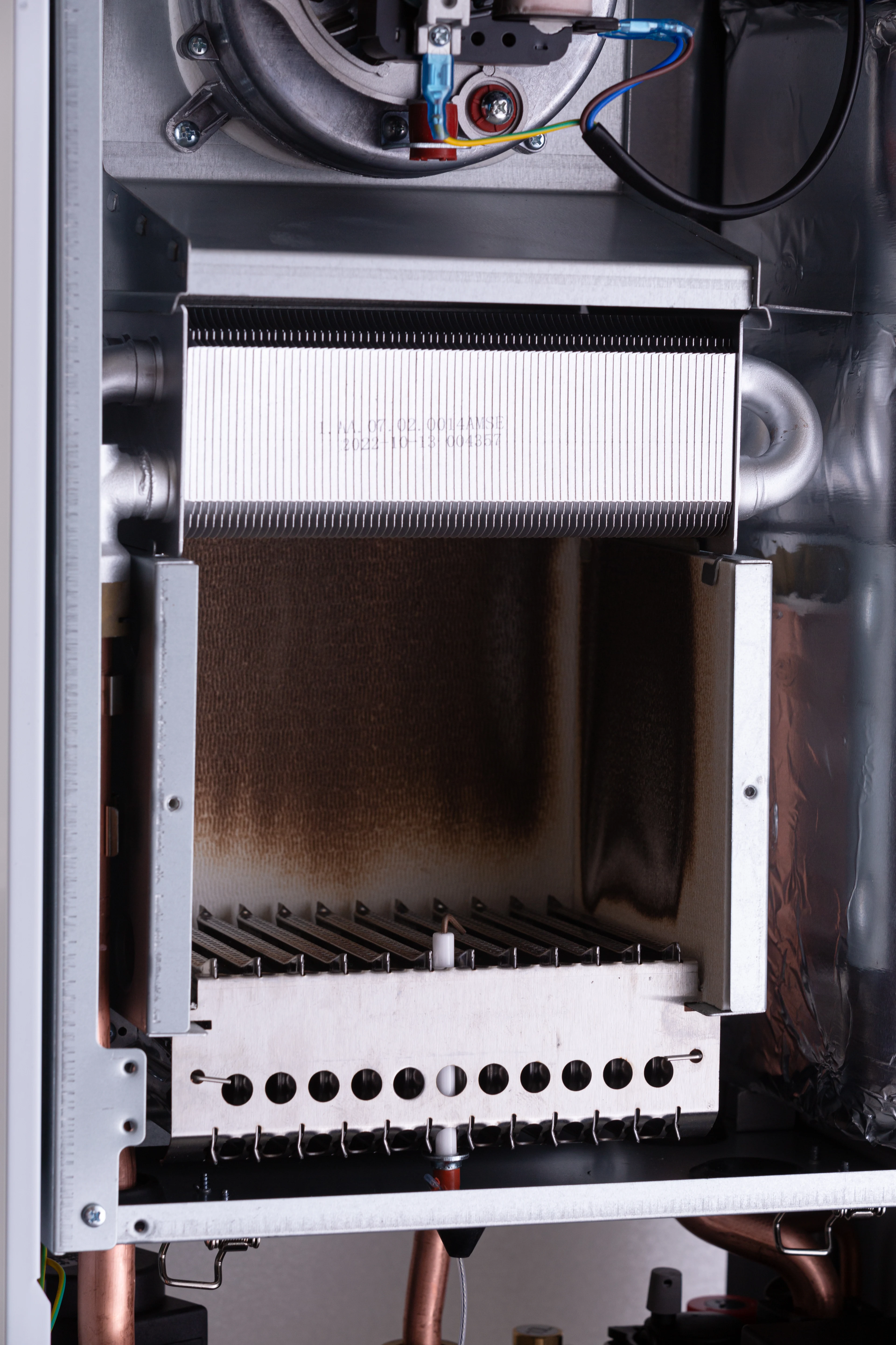 Газовый настенный котел MOGUCHI GBL 18F (Двухконтурный) - 18 кВт